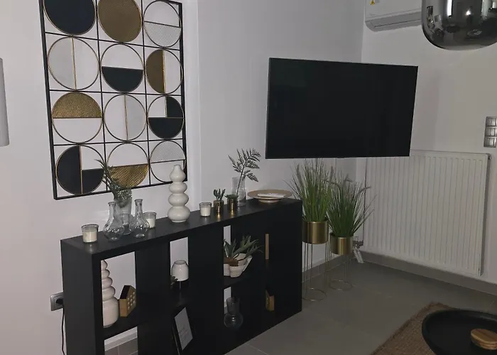 A Place 4u Sunset View Fira (Santorini)